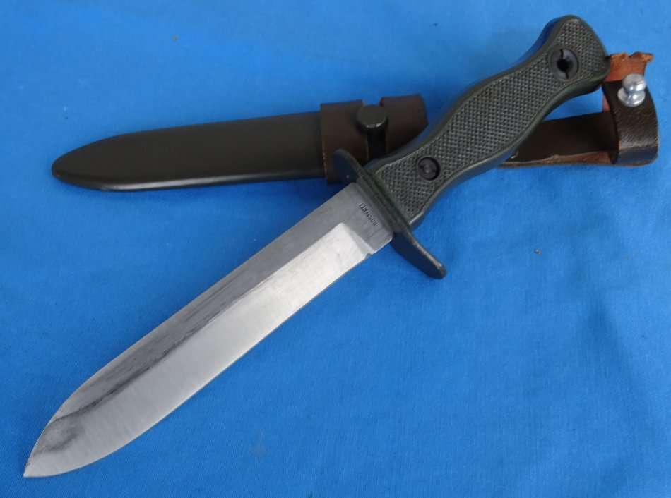 German Army Combat Knife (13c/21)