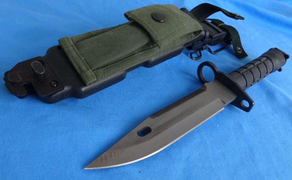 US M4 M16 Bayonet (13c/23)
