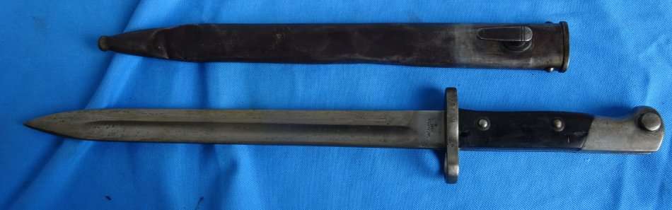 Original Portugal Mauser Bayonet  made Simso Suhl  (D1/18)