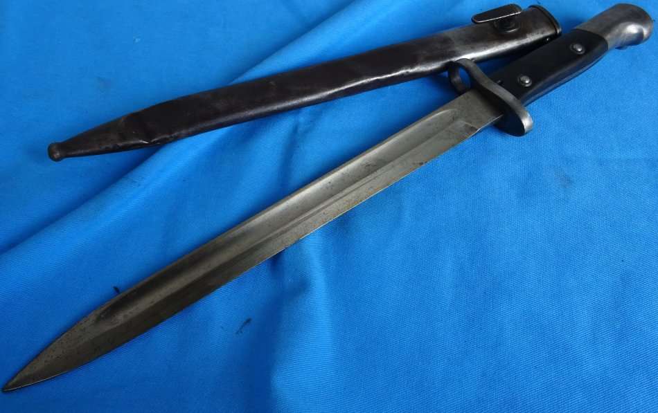Original Portugal Mauser Bayonet  made Simso Suhl  (D1/18)