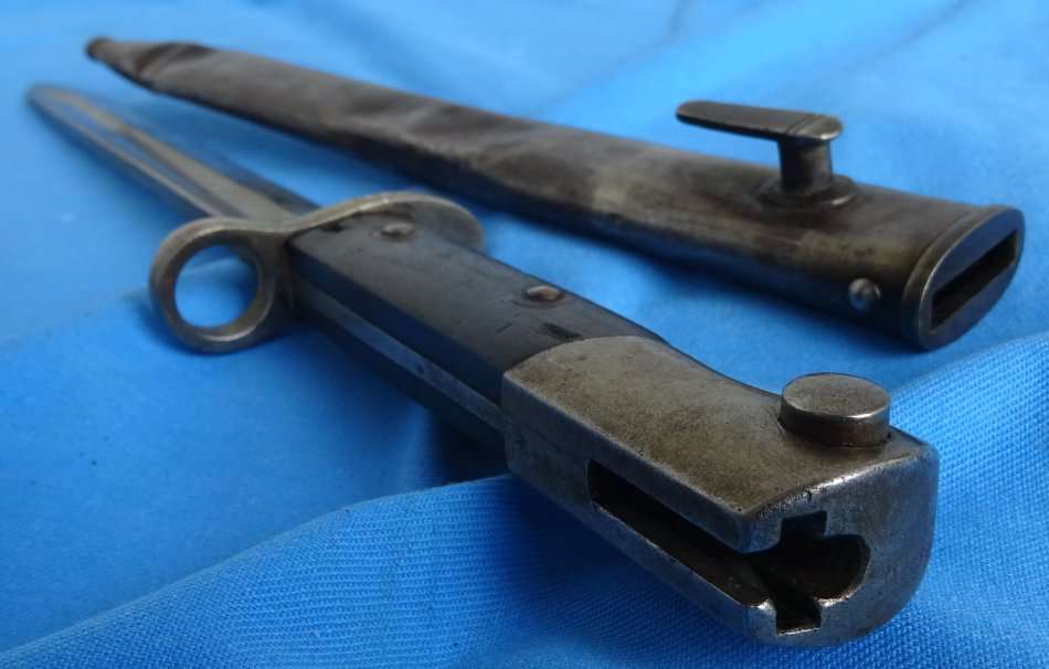 Original Portugal Mauser Bayonet  made Simso Suhl  (D1/18)