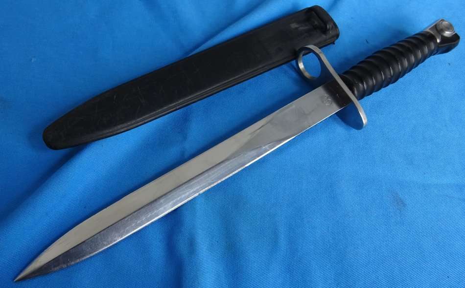 Original Bayonet M 1957 Switzerland made by victorinox  (D1/19)