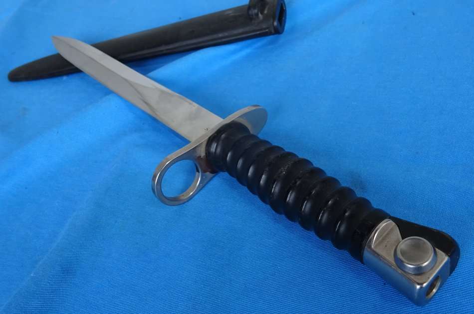 Original Bayonet M 1957 Switzerland made by victorinox  (D1/19)