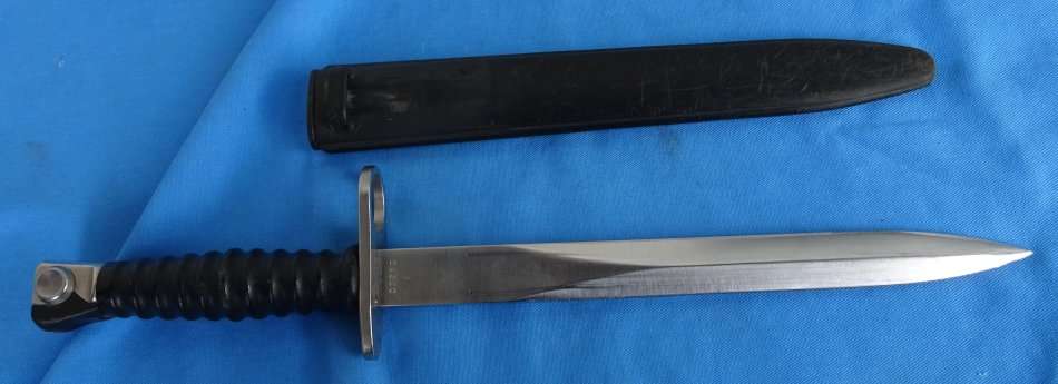 Original Bayonet M 1957 Switzerland made by victorinox  (D1/19)