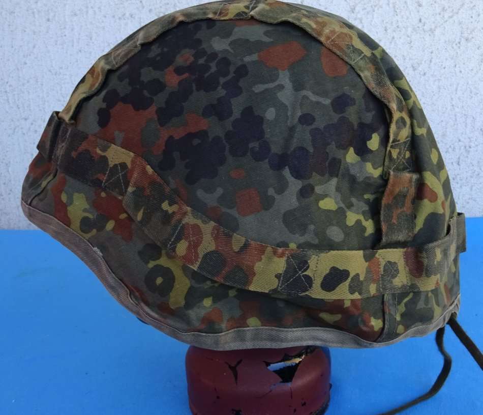 Original German Army Bundeswehr camo Helmet cover (D3/51)