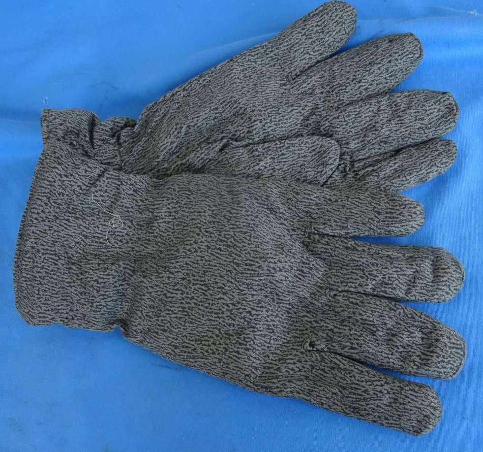 Original Russia Army gloves size M (D4/25)