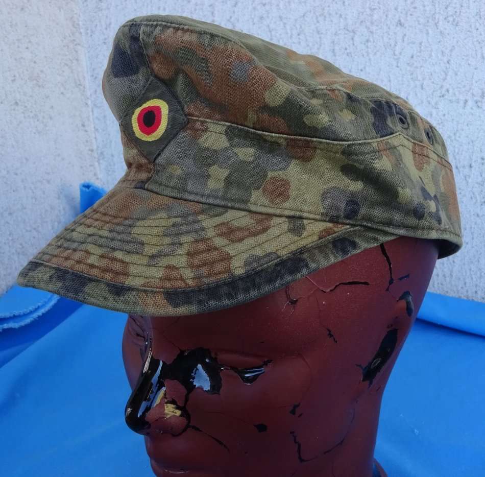 Original German Army Bundeswehr camo Cap size 58 (D4/22)