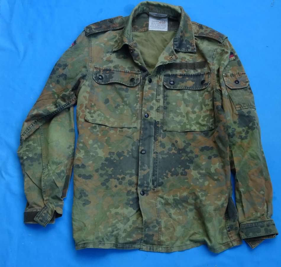 Original German Army Bundeswehr camo Shirt size S (BW size 1) (T/21)