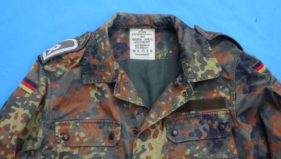 Original German Army Bundeswehr camo Shirt size L (BW size 14) (D4/2)