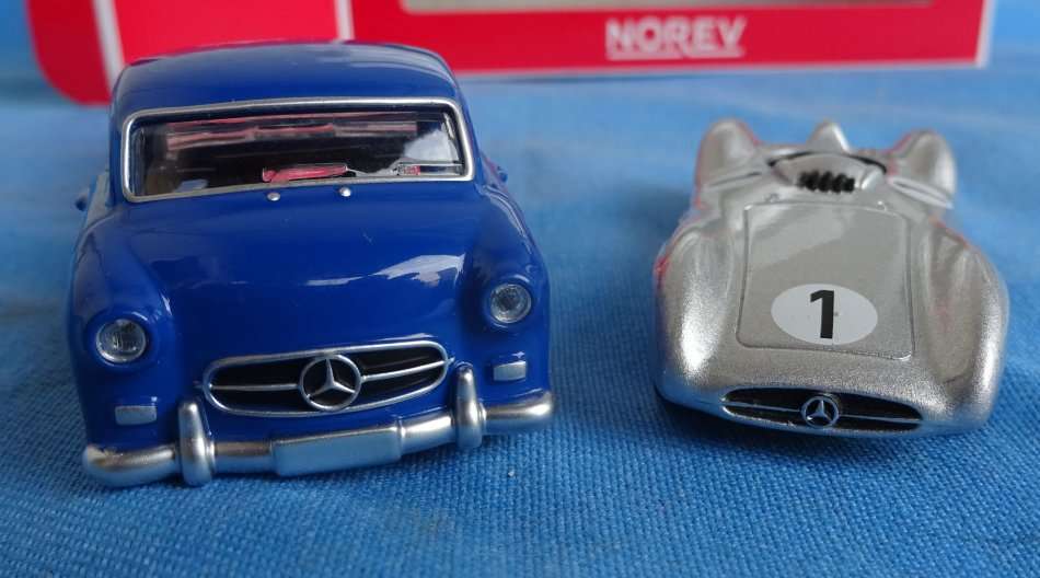 Norev Mercedes Benz Transporter Das Blaue Wunder and 300 SL (T/15)