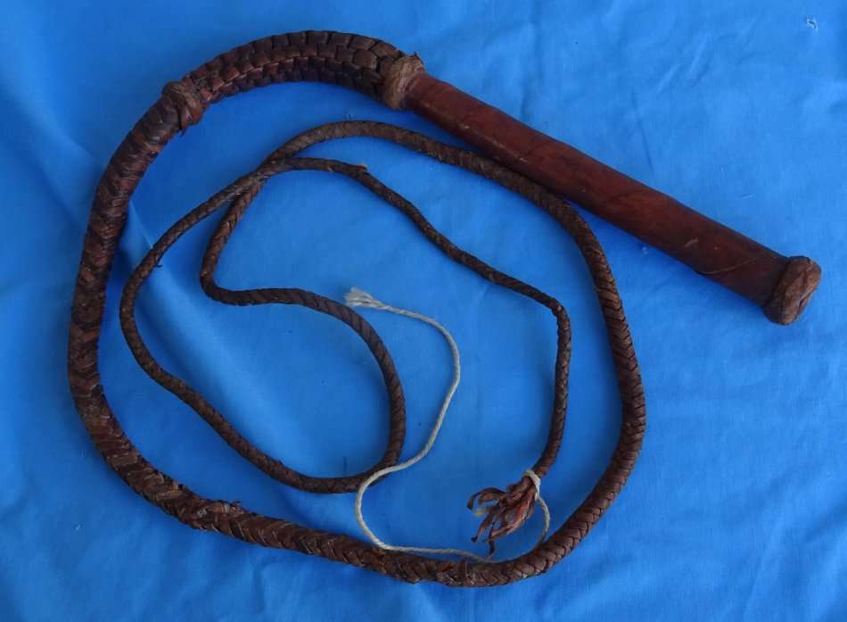 Leather Bullwhip  (D4/20)