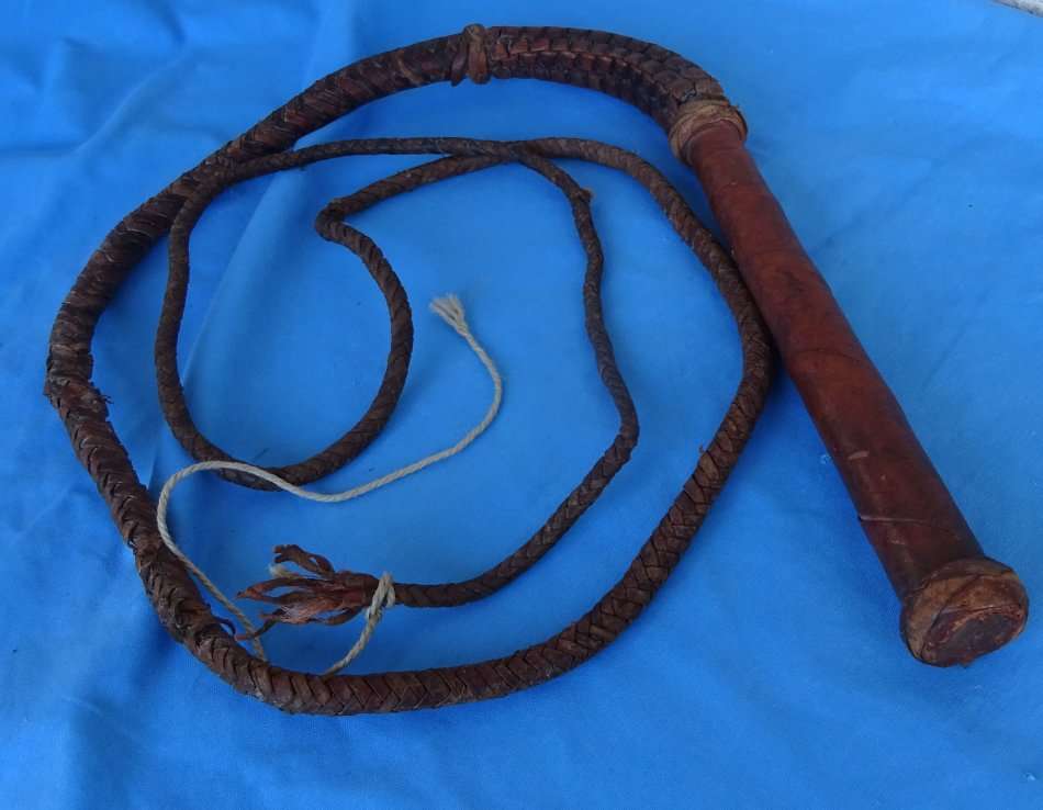 Leather Bullwhip  (D4/20)