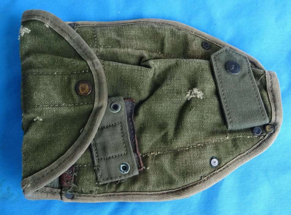 Original US Army Vietnam shovel bag