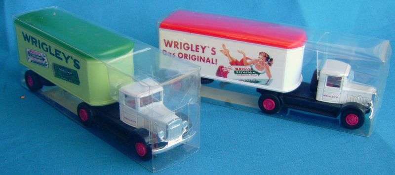 2 Wrigleys Trucks 1:87 HO (0N20)