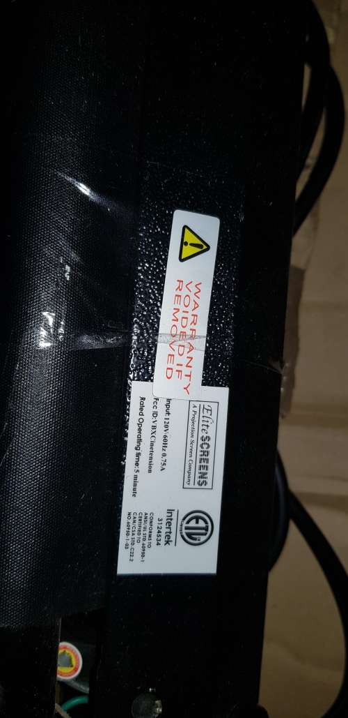 HOME CINEMA COMBO - ELITE 106 INCH MOTORIZED PROJECTOR SCREEN   EPSON WIDESCREEN PROJECTOR