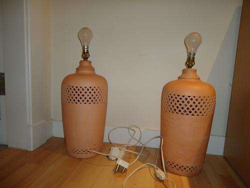 Clay lamps