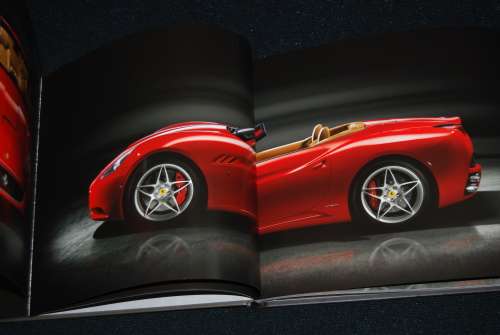 FERRARI CALIFORNIA CATALOGUE