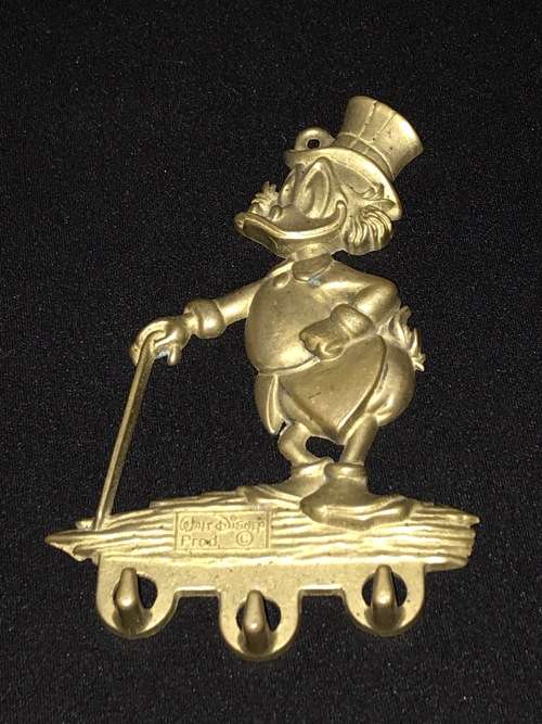 RARE VINTAGE BRASS WALT DISNEY SCROOGE MCDUCK KEY RACK