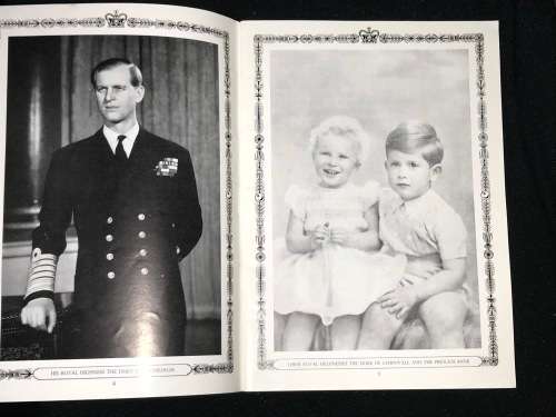 THE CORONATION OF HER MAJESTY QUEEN ELIZABETH II APPROVED SOUVENIR PROGRAMME