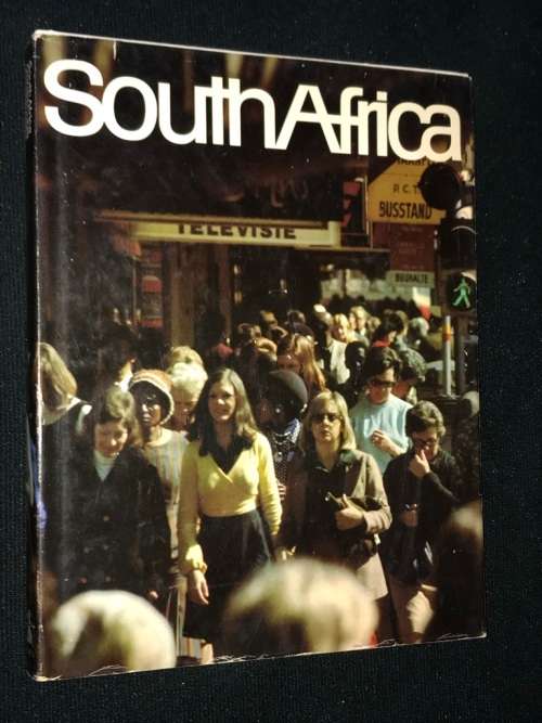 SOUTH AFRICA BY GERALD CUBITT & ARNOLD HELFET - 1970'S SOUTH AFRICAN PHOTOGRAPHY