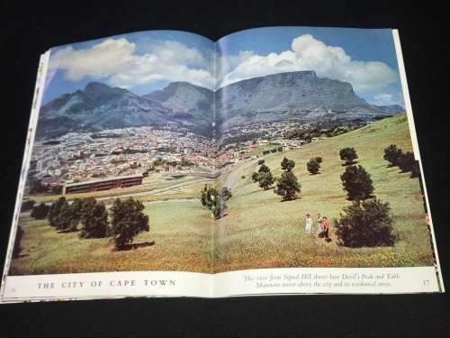 CAPE TOWN AND THE CAPE PENINSULA PUBLICITY ASSOCIATION BROCHURE