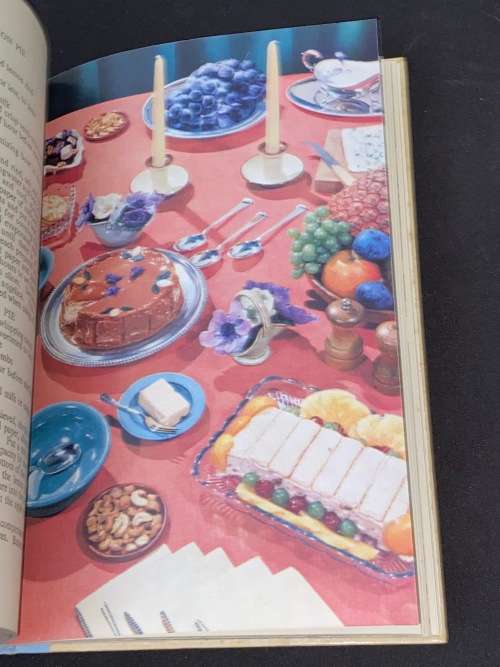 ARTISTRY IN COLD FOOD PREPARATION