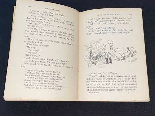 WINNIE THE POOH BY A.A. MILNE TAUCHNITZ EDITION 1933