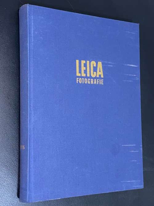 LEICA FOTOGRAFIE 1982  IN ENGLISH BOUND IN 1 VOLUME