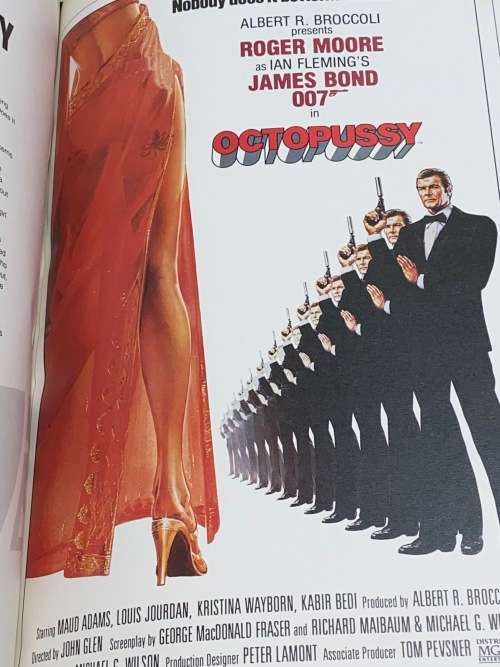THE OFFICIAL JAMES BOND POSTER BOOK