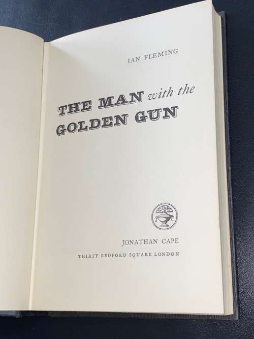 THE MAN WITH THE GOLDEN GUN BY IAN FLEMING 1ST EDITION