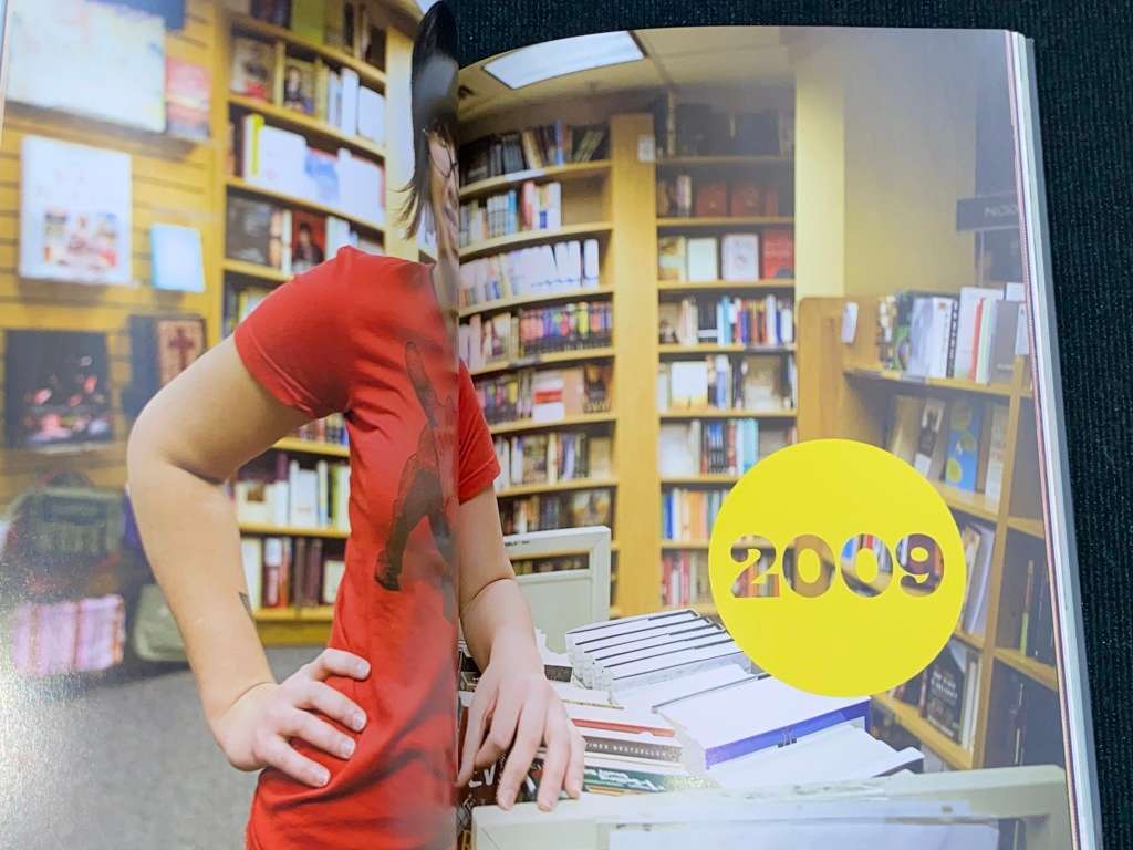 THREADLESS TEN YEARS OF T-SHIRTS FROM THE WORLD`S MOST INSPIRING ONLINE DESIGN COMMUNITY JAKE NICKEL