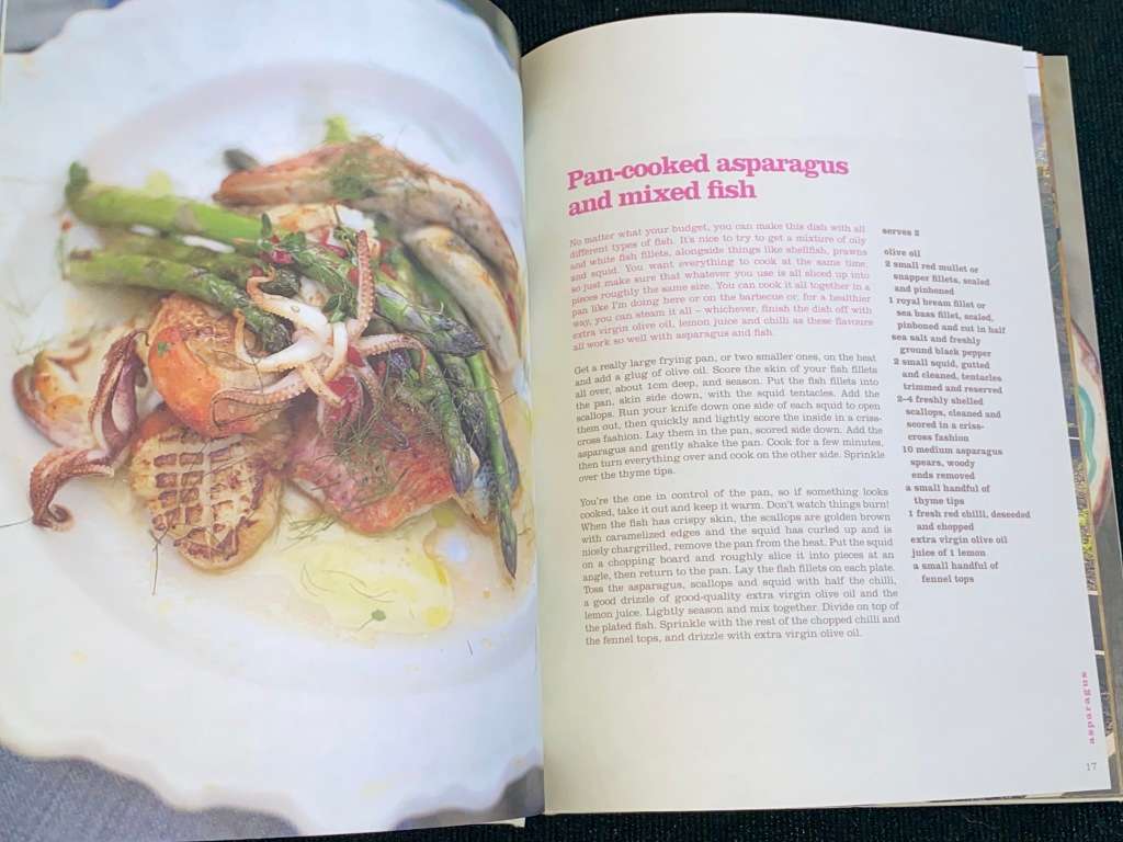 JAMIE AT HOME COOK YOUR WAY TO GOOD LIFE BY JAMIE OLIVER