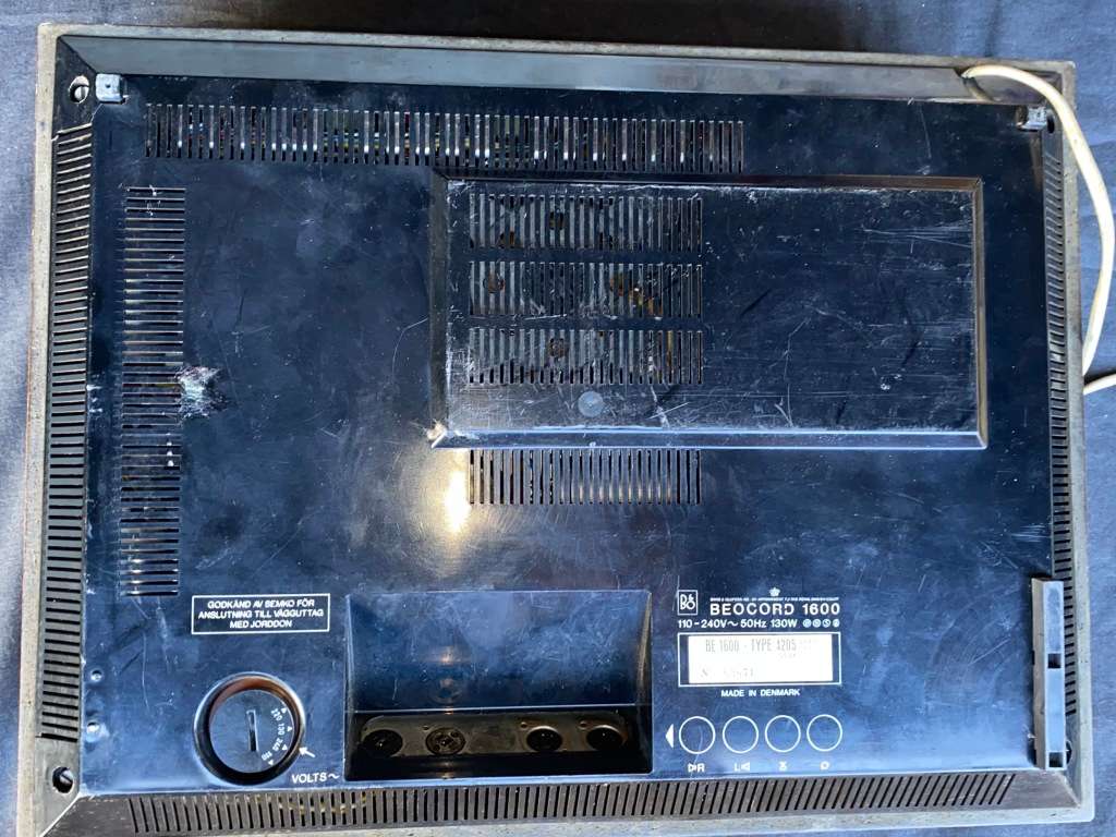 VINTAGE BANG & OLUFSEN BEOCORD 1600