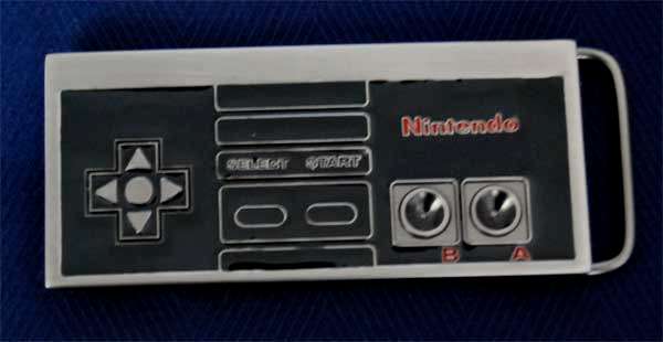METAL NINTENDO BELT BUCKLE