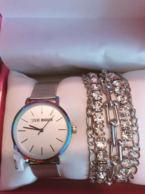 AUTHENTIC Steve Madden Watch Set