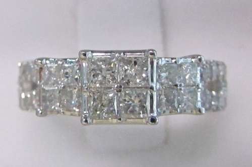 **HUGE RING [R53687]** PRINCESS CUT [1.120ct] DIAMOND RING [3.166g] WHITE GOLD - BUY SAFE