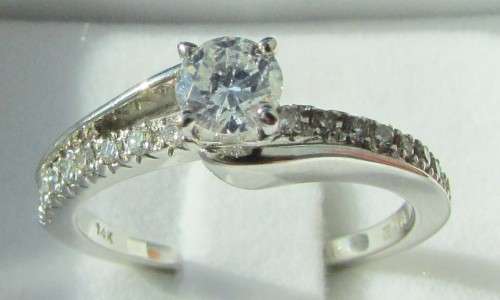 **PROMO [R32751]** HIGH QUALITY [0.710ct] DIAMOND RING [3.504g] WHITE GOLD - BUY SAFE