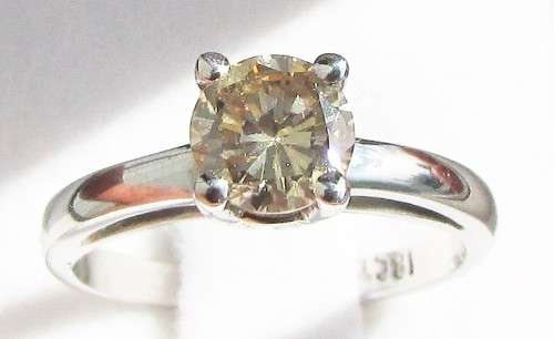 *GIA CERTIFIED [R62354]*ROUND [0.770ct] BRILLIANT CUT[SI2] SOLITAIRE RING [18KT WHITE GOLD]-BUY SAFE