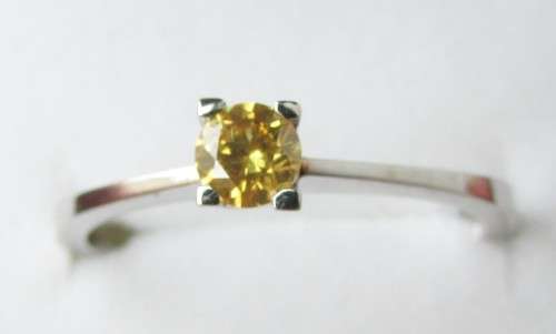 **GIA CERTIFIED [R41018]** FANCY VIVID YELLOW ROUND CUT SOLITAIRE RING [18kt WHITE GOLD] - BUY SAFE