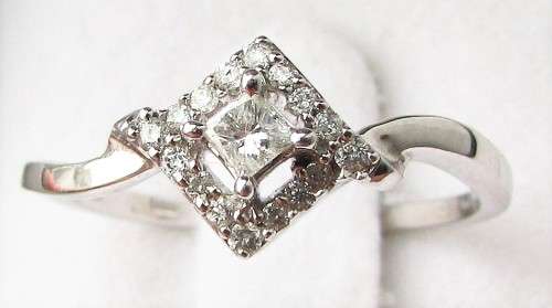 **SPECIAL DEAL [R28083]** DESIGNER DIAMOND  [0.300ct] RING [WHITE GOLD] - BUY SAFE