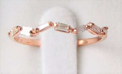 **DESIGNER [R21542]** NATURAL PINK BAGUETTE DIAMOND [0.210ct]  [18KT ROSE GOLD] - BUY SAFE
