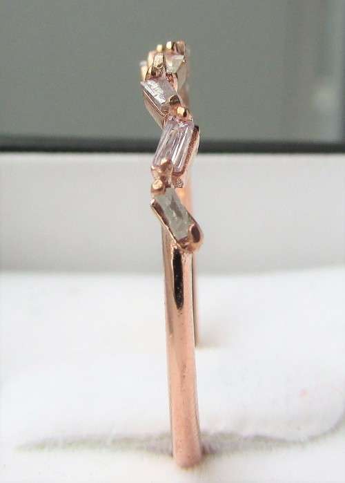 **DESIGNER [R21542]** NATURAL PINK BAGUETTE DIAMOND [0.210ct]  [18KT ROSE GOLD] - BUY SAFE