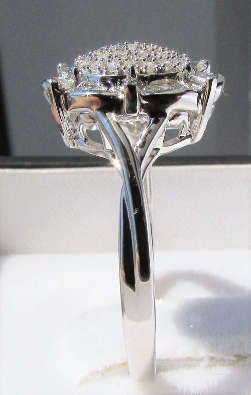 **LUSTROUS [R28083]** ROUND / BAGUETTE CUT [0.400ct] DIAMOND RING [WHITE GOLD] - BUY SAFE