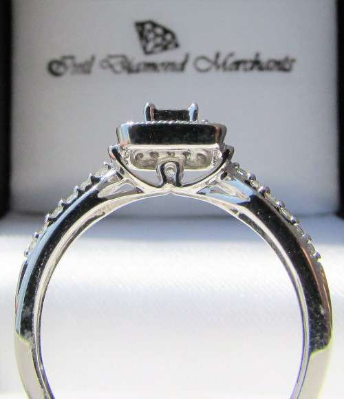 **SPECIAL DEAL [R28083]** ROUND / PRINCESS CUT [0.400ct] DIAMOND RING [WHITE GOLD] - BUY SAFE
