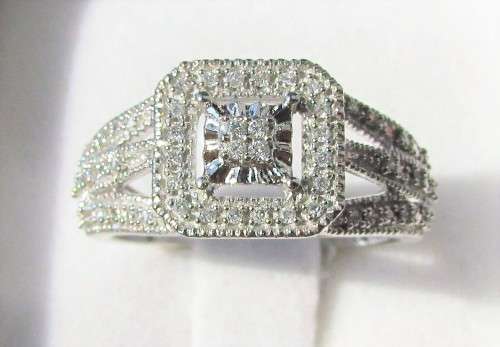 **ONCE-OFF DEAL [R26419]** DIAMOND CLUSTER [0.300ct] RING [WHITE GOLD] - BUY SAFE