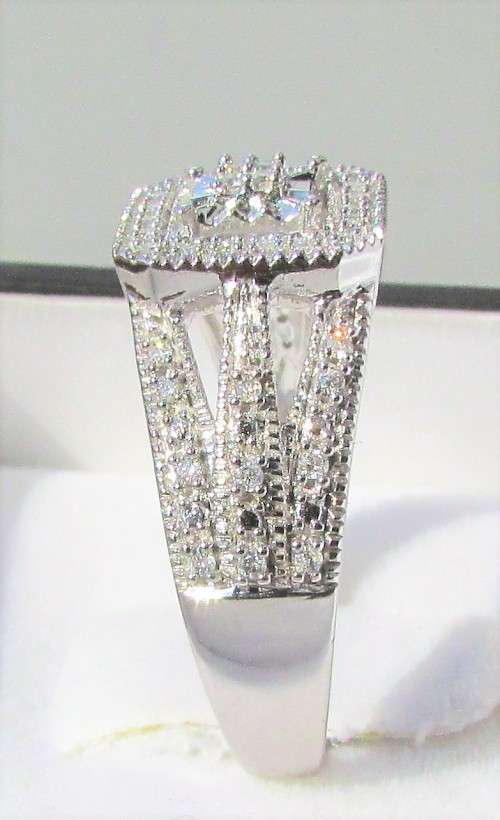 **ONCE-OFF DEAL [R26419]** DIAMOND CLUSTER [0.300ct] RING [WHITE GOLD] - BUY SAFE