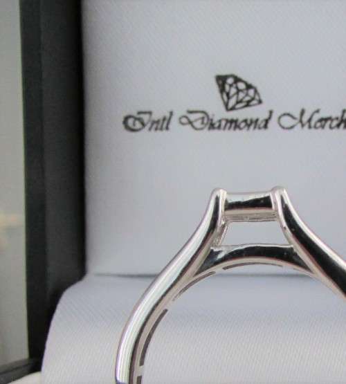 **PRINCESS DESIGNER [R41152]** DIAMOND RING [0.600ct] INVISIBLE SETTING [WHITE GOLD] - **BUY SAFE**