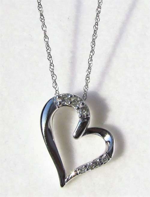 *GLITTERING [R18736]* DIAMOND HEART PENDANT [0.15ct] ROUND CUT [WHITE GOLD] +OPTIONAL CHAIN- *VIDEO*