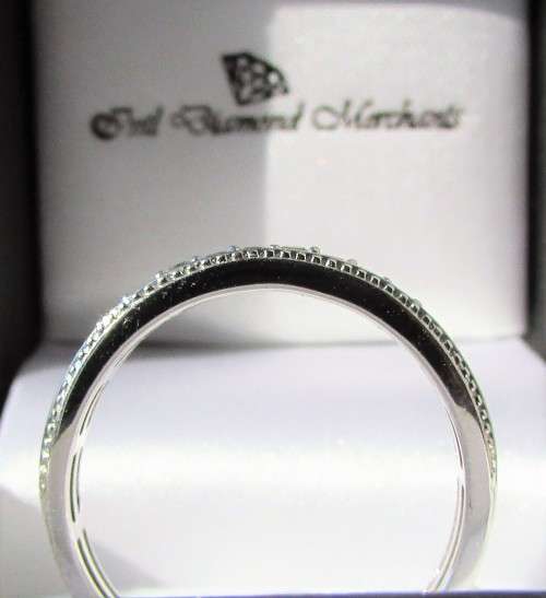 **TOP DEAL [R27419]** HIGH [H / SI] QUALITY [0.250ct] DIAMOND PAVE BAND [WHITE GOLD] - BUY SAFE