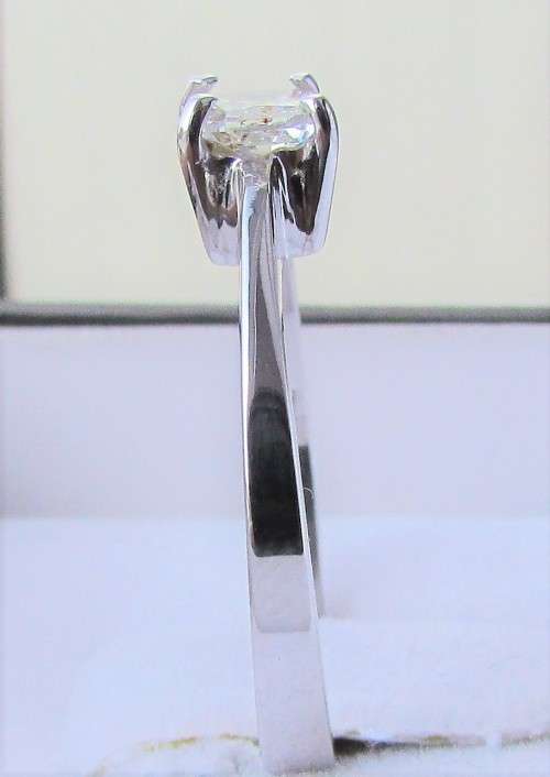 **SPECIAL [R24143]** CUSHION CUT [0.410ct] SOLITAIRE DIAMOND RING [WHITE GOLD] - BUY SAFE